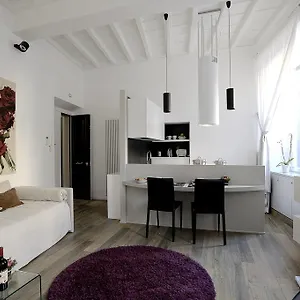 Antiche Residenze Romane Pantheon Apartment Rome